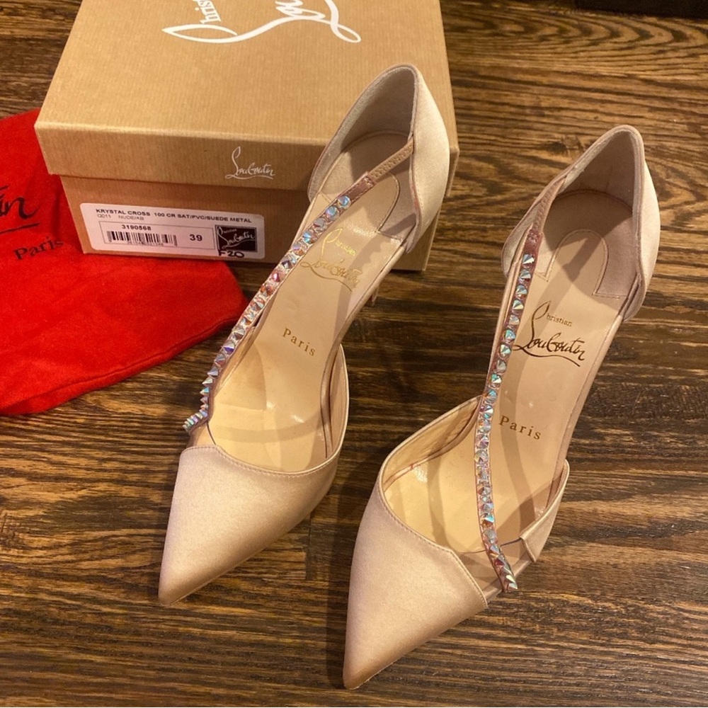 *RARE* Krystal Cross 100mm Nude Louboutins